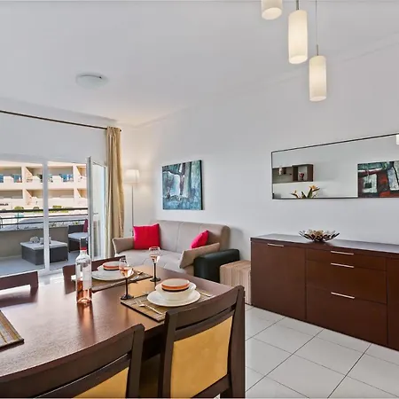 Remarkable 1-Bed Beach Apartment in Albufeira