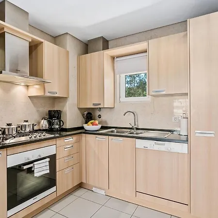 Remarkable 1-Bed Beach Apartment in Albufeira *