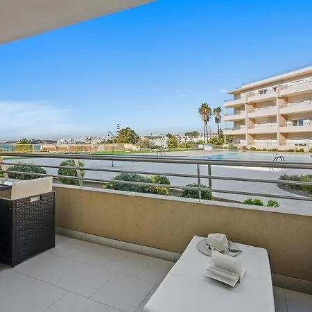 Remarkable 1-Bed Beach Apartment In Albufeira Apartment Albufeira